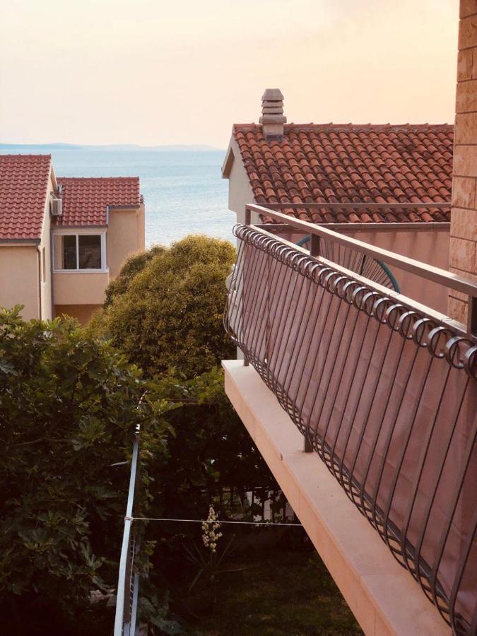 Villa Del Mar אומיס מראה חיצוני תמונה